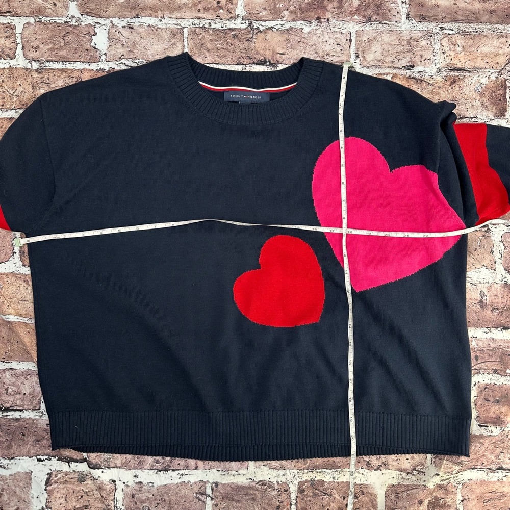 Tommy Hilfiger Women's Cropped Double Heart Sweater‎ Navy Crewneck Size Large - Picture 11 of 15
